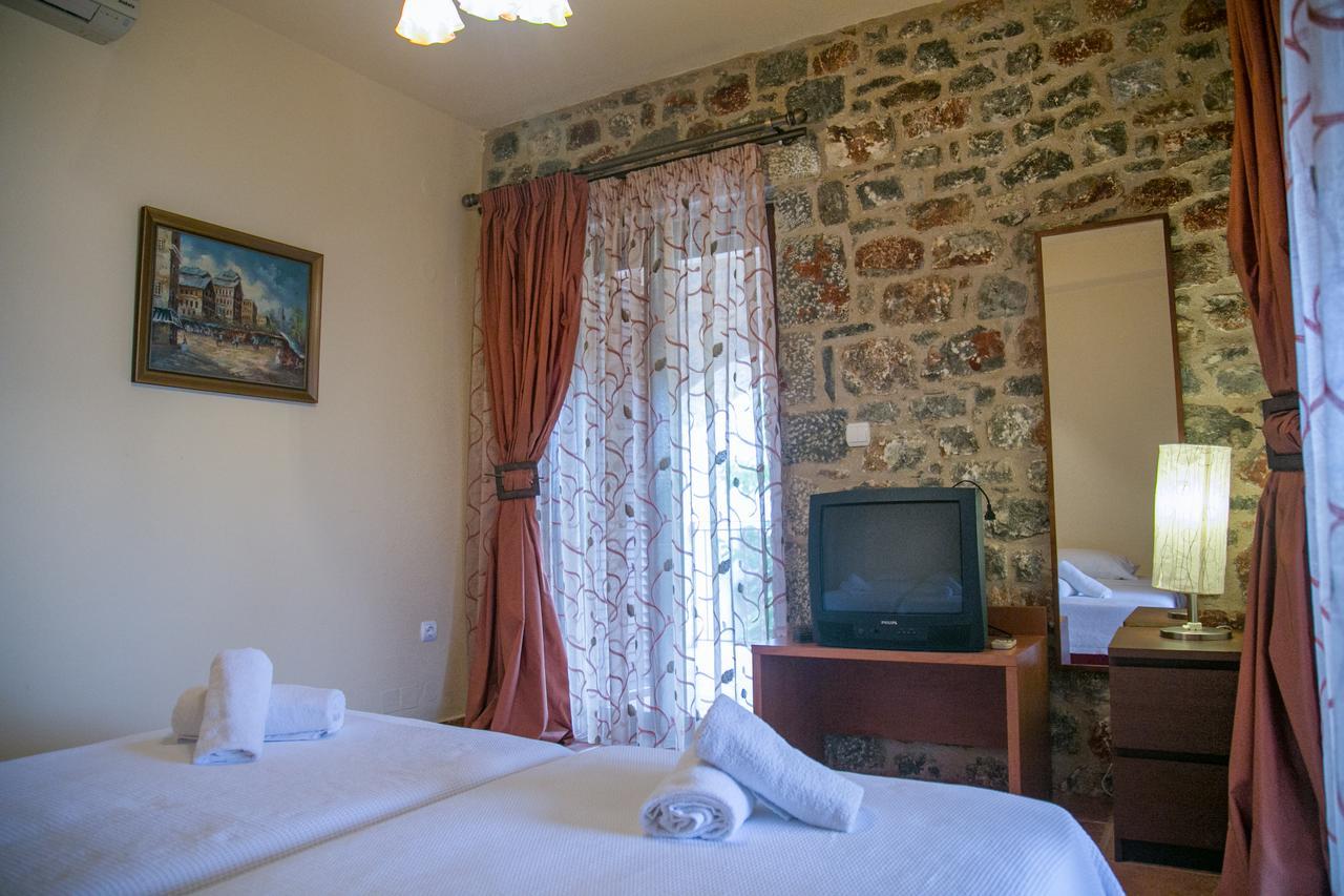 Sophia Limeni View Hotel Areopoli Exterior photo