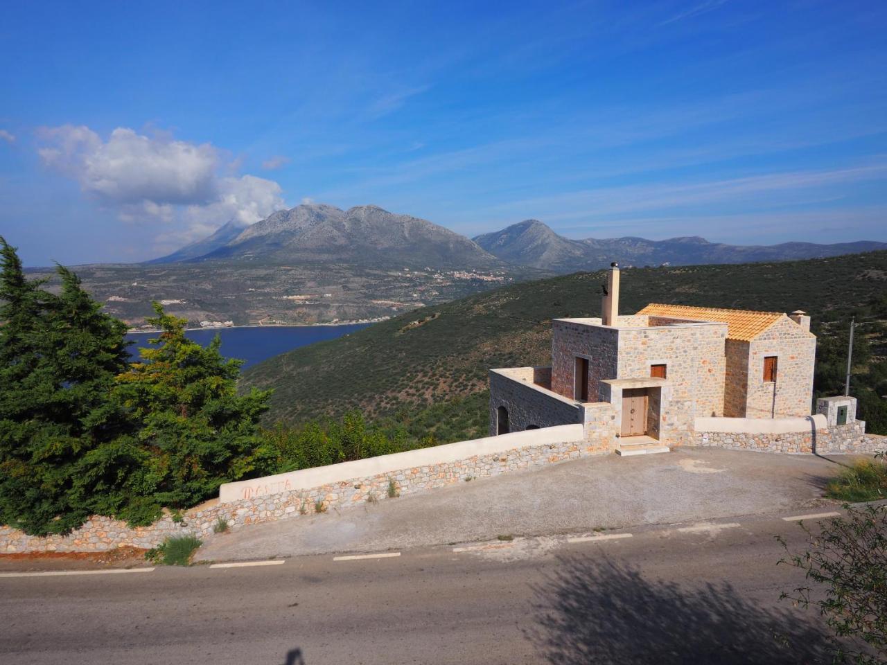 Sophia Limeni View Hotel Areopoli Exterior photo